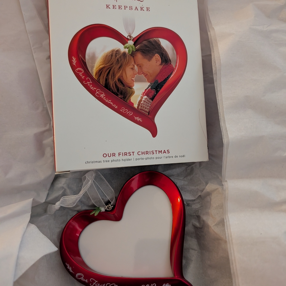 Red Heart Christmas Ornament 2019